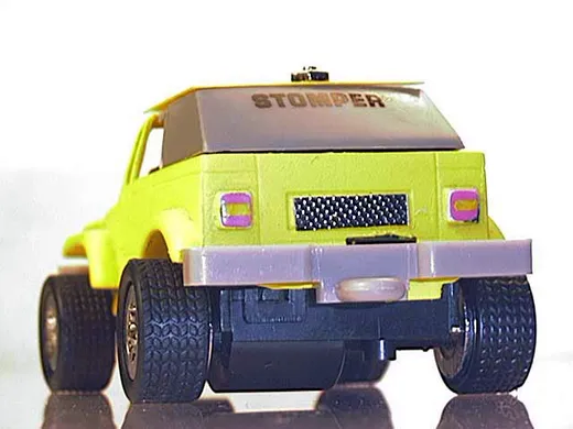 1attackjeepc.jpg (24705 bytes)
