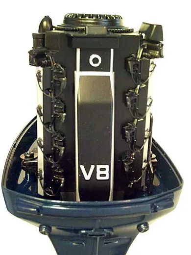 evinrude.jpg (26166 bytes)