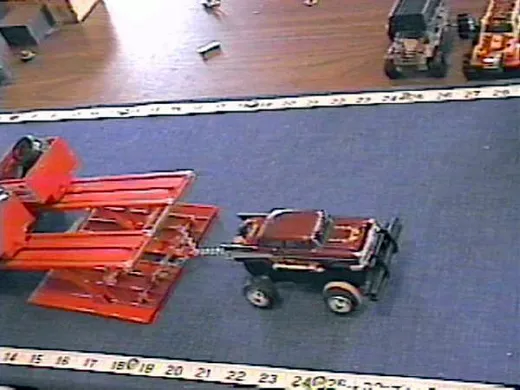 pull25.jpg (37471 bytes)