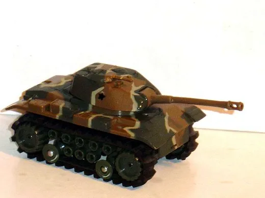 tankgreen.jpg (34791 bytes)