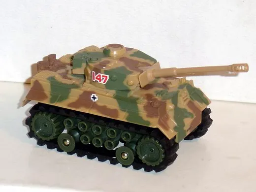 tankgrey.jpg (41218 bytes)