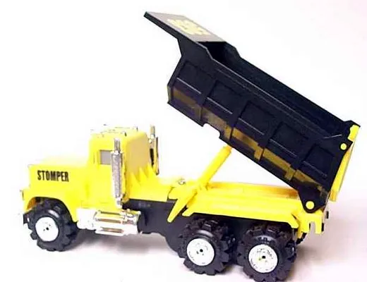 Mack Super Dump